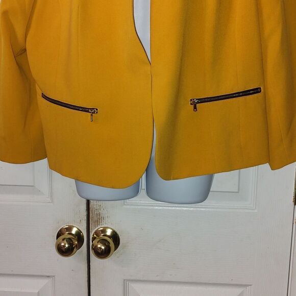 Nine West mustard color blazer jacket  Sz 20 - Picture 2 of 5